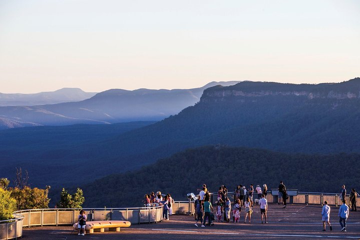 Private Tour: Jenolan Caves & Blue Mountains In A Day - Goulburn Accommodation